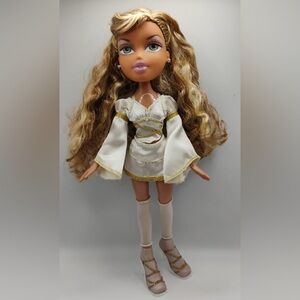 Yasmin costume party 2006